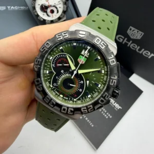 TAG Heuer Fórmula 1 44mm - AÇO MOSTRADOR VERDE - SILICONE