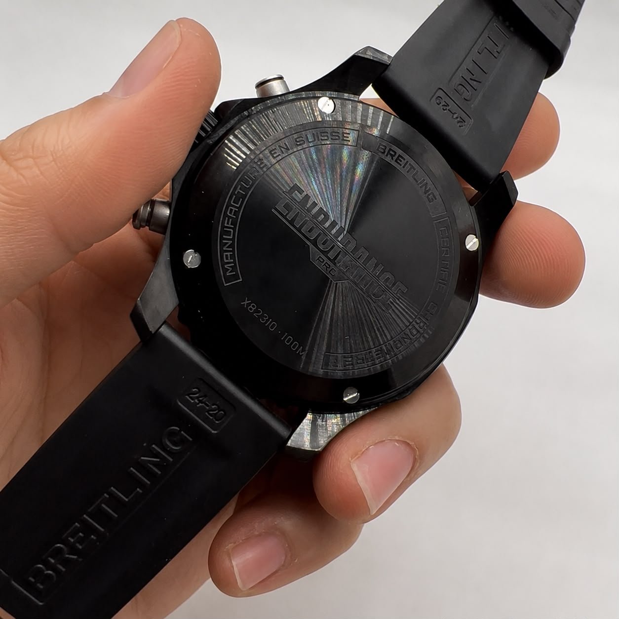 Breitling Endurance Pro 44mm - OxiBlack Mostrador Preto - Silicone - Imagem 4
