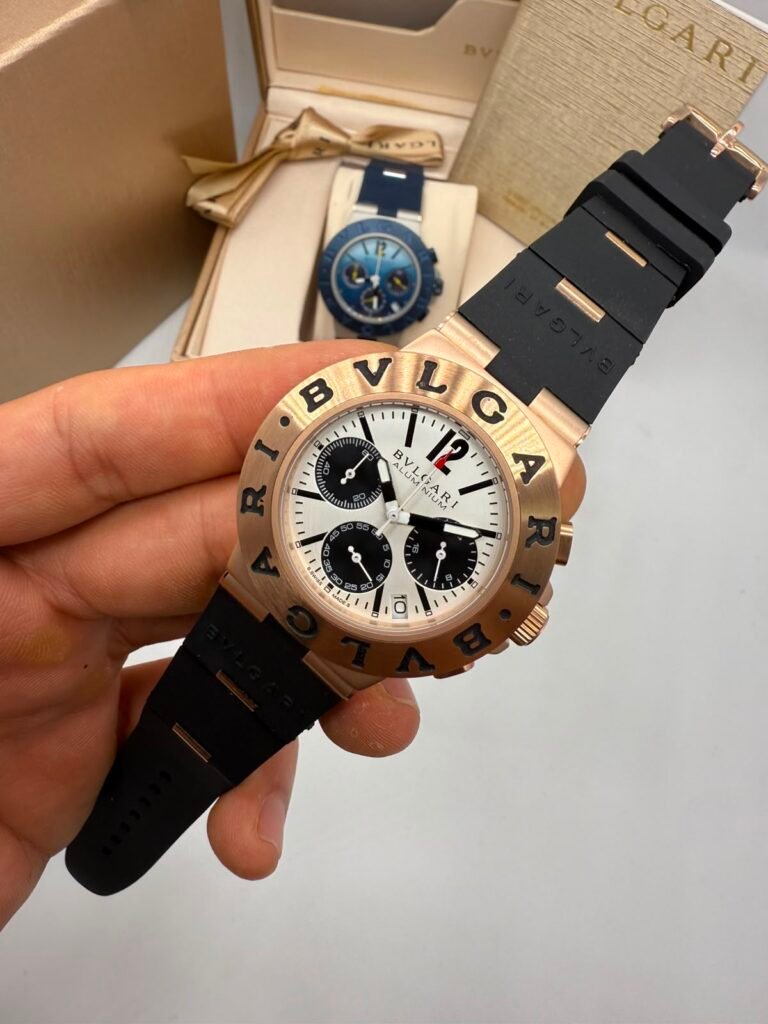 Bvlgari Aluminium Chronograph 40mm - Aço Mostrador Branco - SILICONE