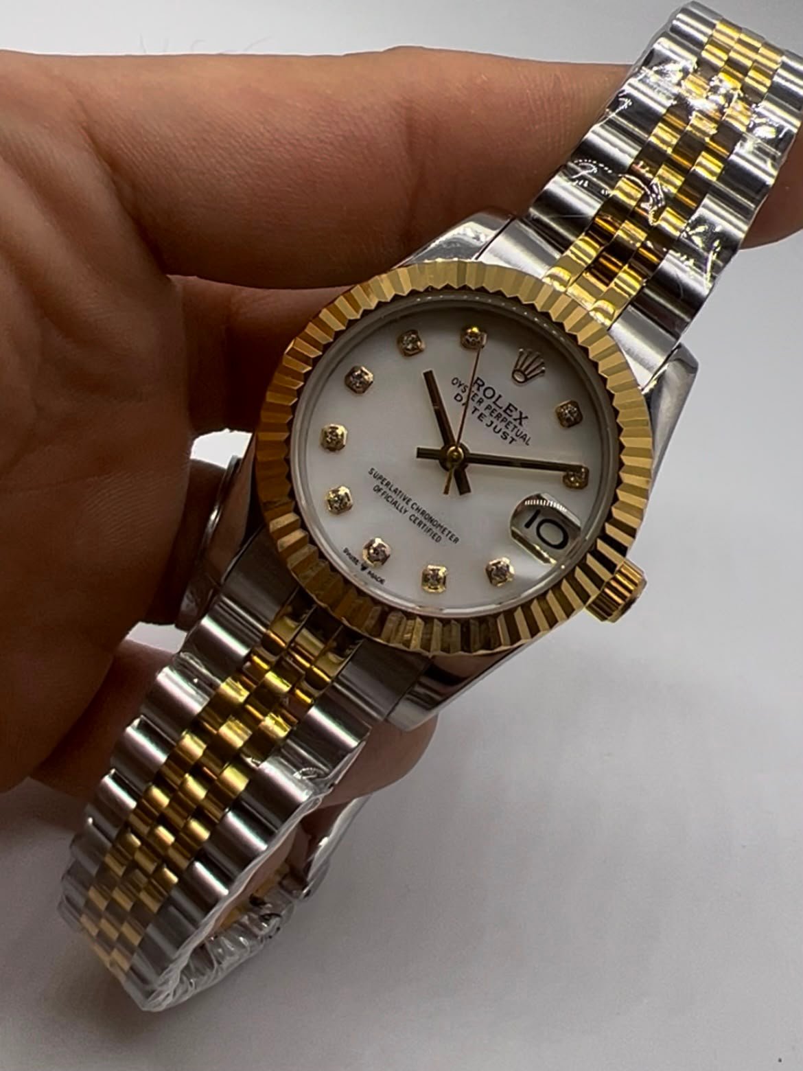 Datejust 32mm - AÇO COM DOURADO MOSTRADOR PRATA - Imagem 4