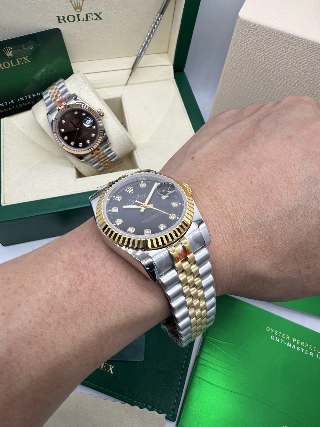Datejust 32mm - AÇO COM DOURADO MOSTRADOR PRETO - Imagem 5