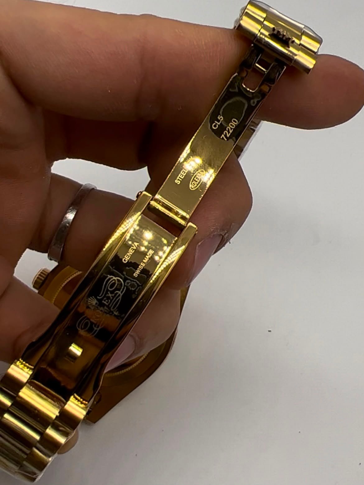 Day-Date President 40mm - AÇO DOURADO MOSTRADOR PRETO - Imagem 2