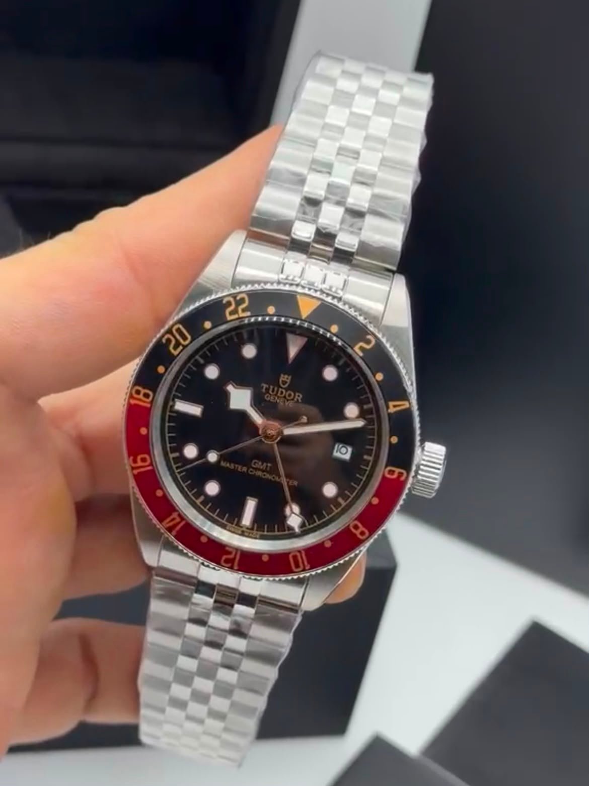 Tudor Black Bay GMT COCA-COLA 41mm - AÇO MOSTRADOR PRETO - Imagem 2