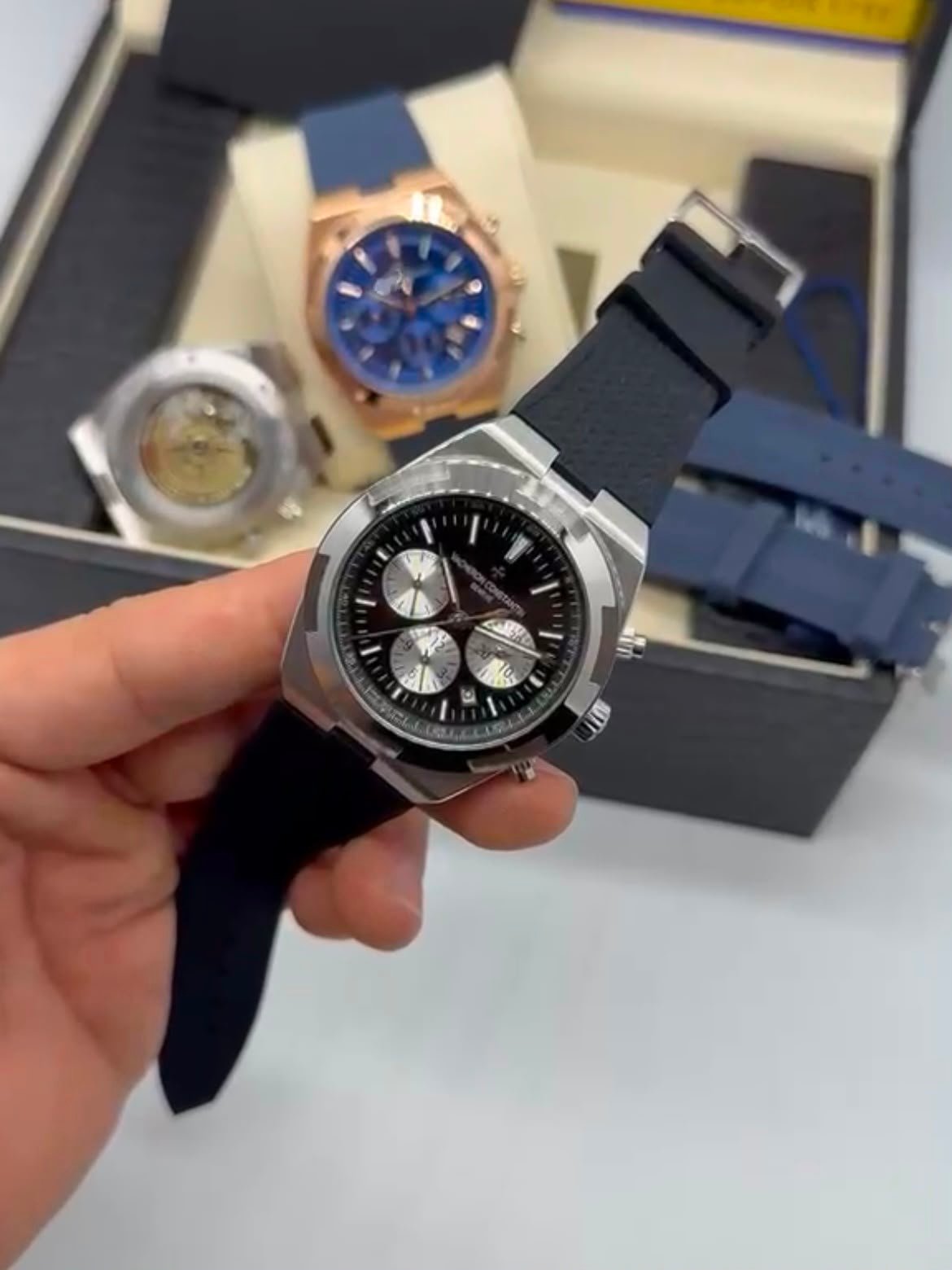 Vacheron Constantin 40mm - Aço mostrador Preto pulseira silicone - Imagem 2