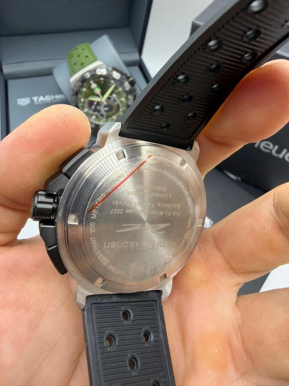 TAG Heuer Fórmula 1 44mm - AÇO MOSTRADOR BRANCO - SILICONE - Imagem 4
