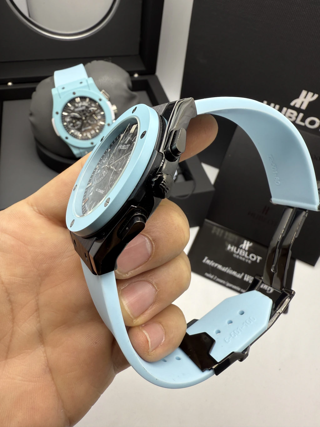 Hublot Classic Chrono 45mm - AÇO PRETO MOSTRADOR SKELETON PRETO - SILICONE - Imagem 2