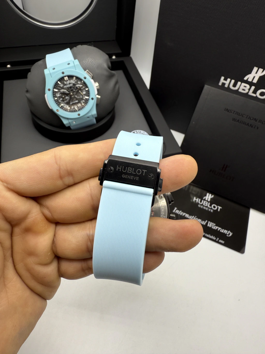 Hublot Classic Chrono 45mm - AÇO PRETO MOSTRADOR SKELETON PRETO - SILICONE - Imagem 3