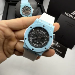 Hublot Classic Chrono 45mm - AÇO AZUL MOSTRADOR SKELETON PRETO - SILICONE