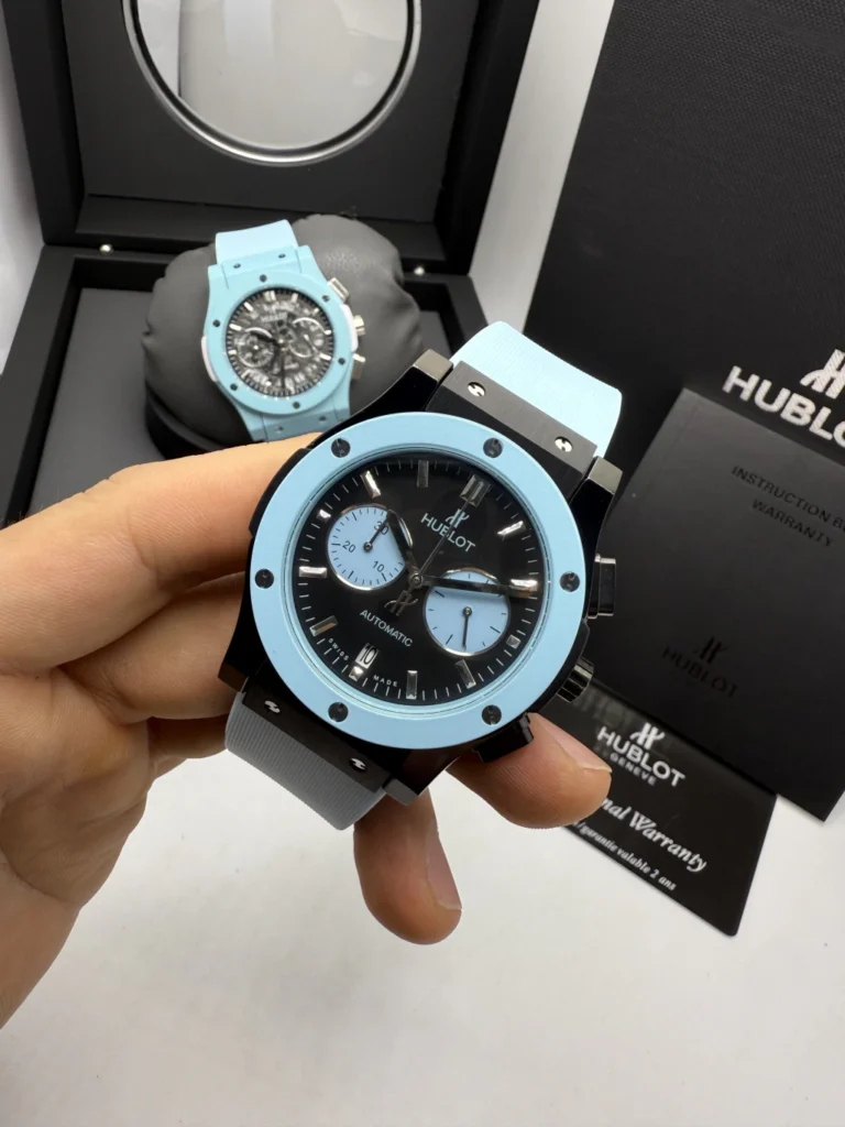 Hublot Classic Chrono 45mm - AÇO PRETO MOSTRADOR PRETO - SILICONE