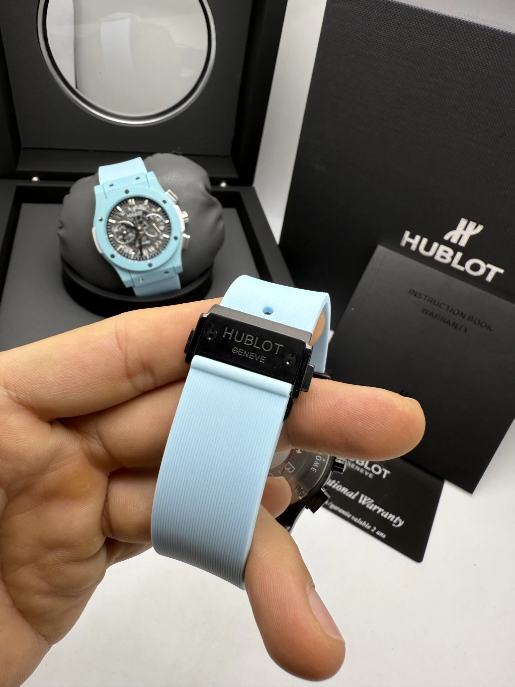 Hublot Classic Chrono 45mm - AÇO PRETO MOSTRADOR PRETO - SILICONE - Imagem 4