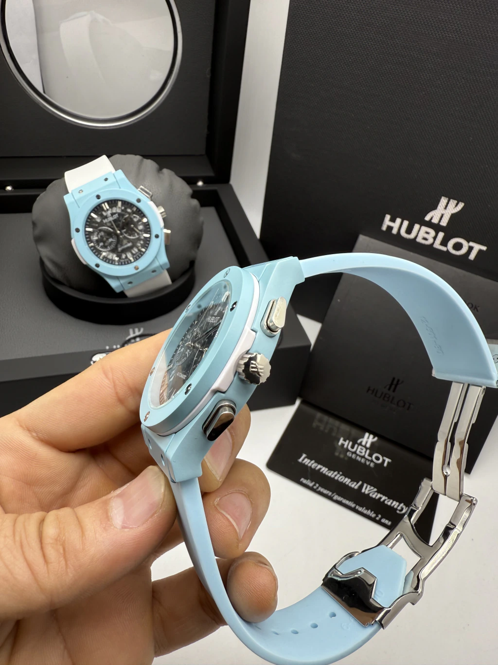 Hublot Classic Chrono 45mm - AÇO AZUL MOSTRADOR PRETO - SILICONE - Imagem 2
