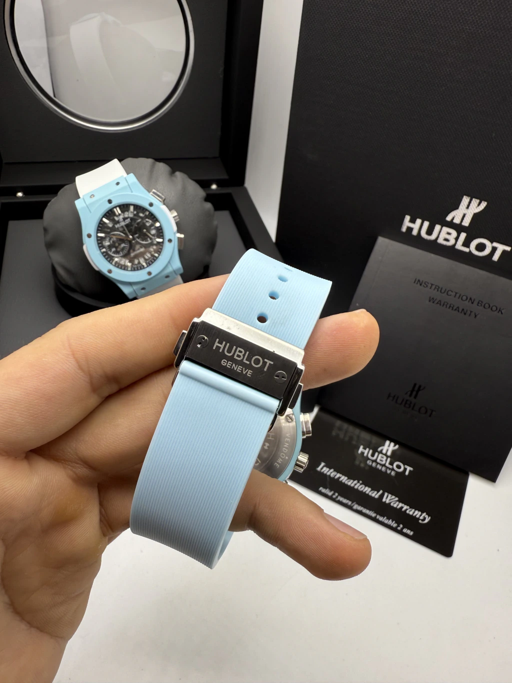 Hublot Classic Chrono 45mm - AÇO AZUL MOSTRADOR PRETO - SILICONE - Imagem 4