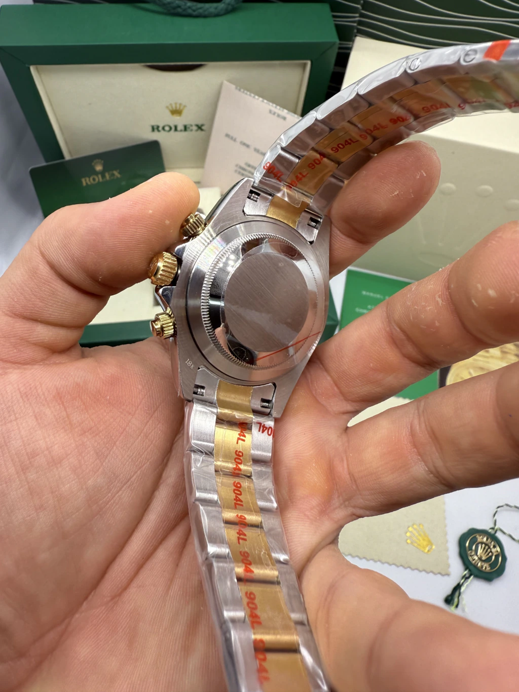 Daytona 40mm - AÇO COM DOURADO MOSTRADOR PRETO - Imagem 3