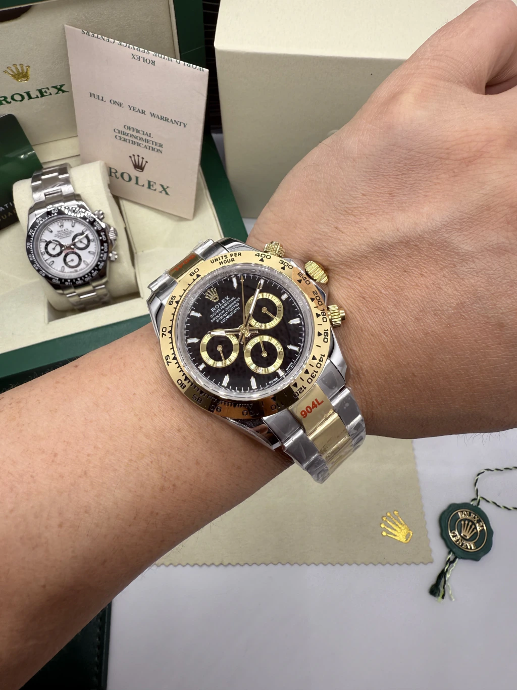 Daytona 40mm - AÇO COM DOURADO MOSTRADOR PRETO - Imagem 5