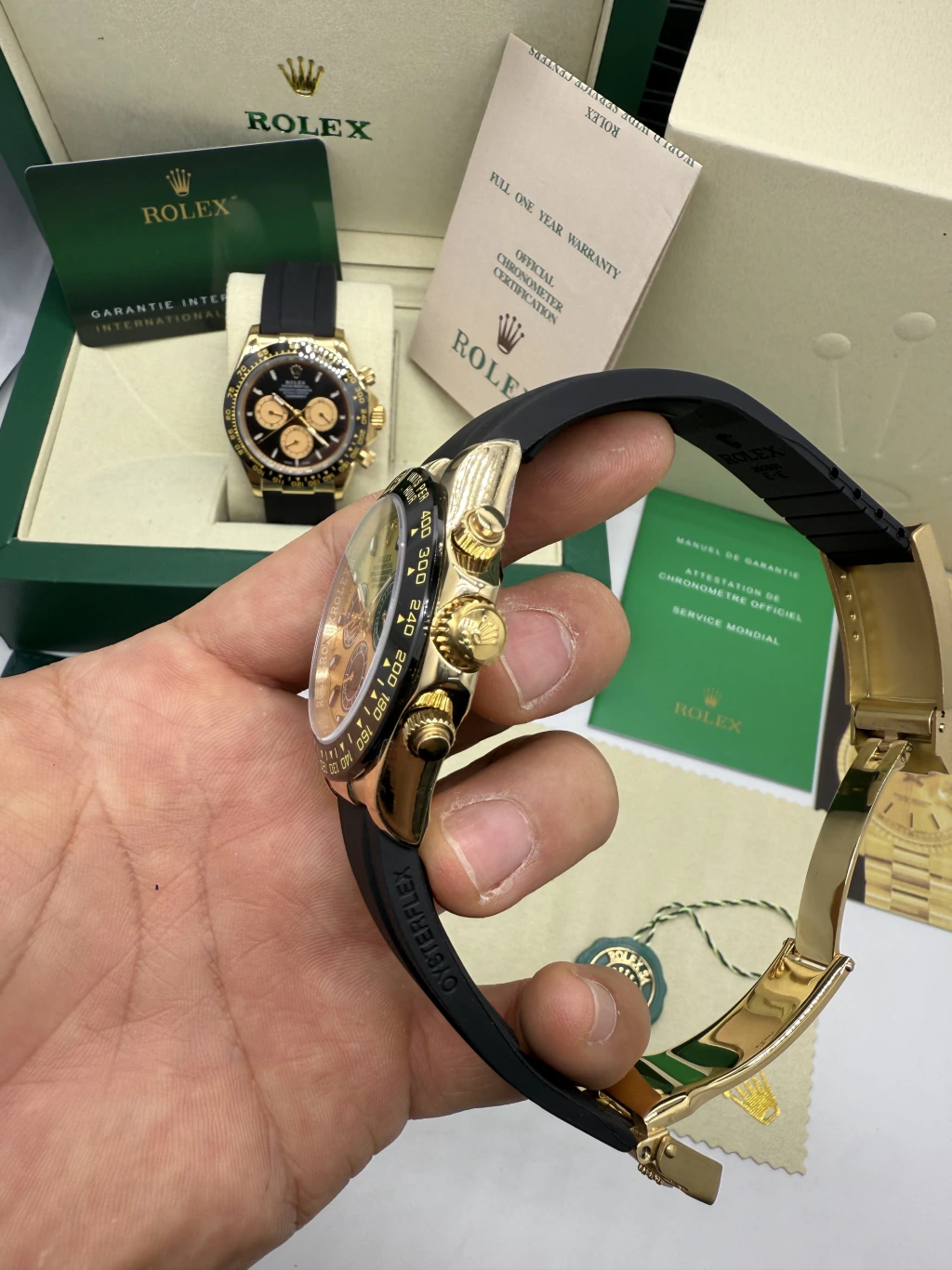 Daytona 40mm - AÇO DOURADO MOSTRADOR DOURADO - SILICONE - Imagem 2