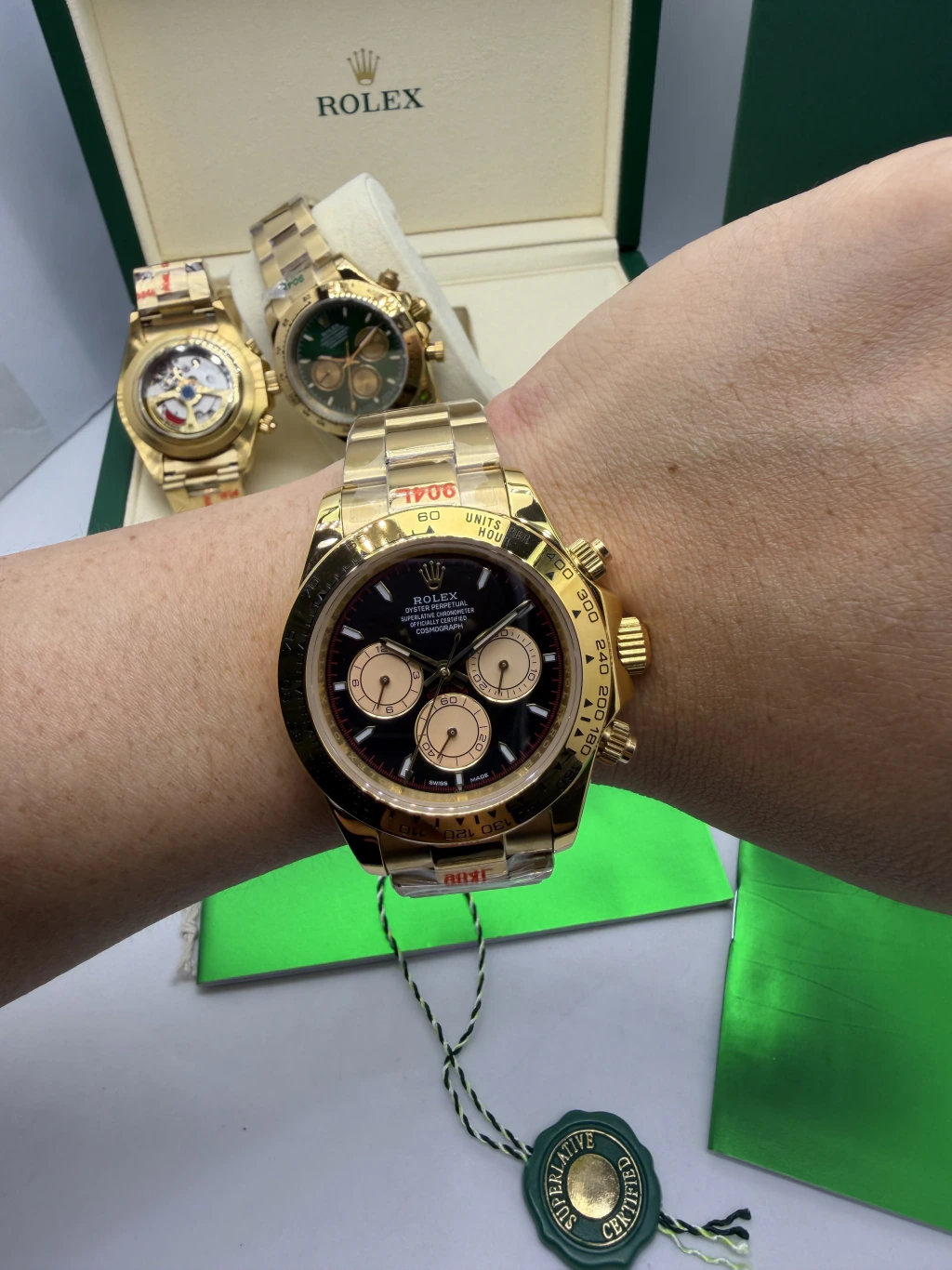 Daytona 40mm - AÇO DOURADO MOSTRADOR PRETO - Imagem 5