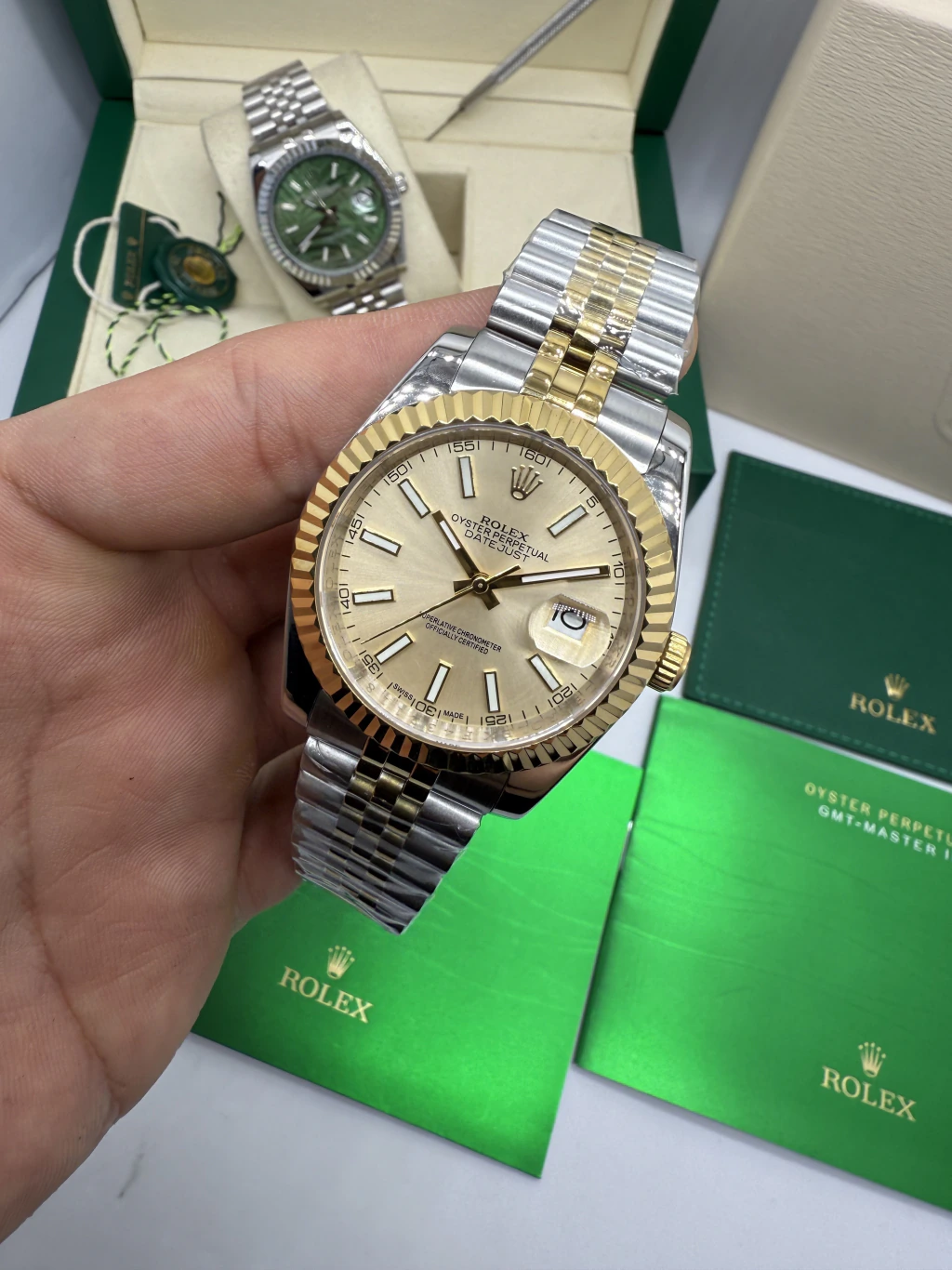 Datejust 40mm - AÇO COM DOURADO MOSTRADOR DOURADO