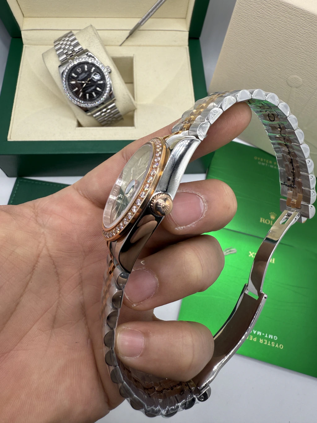 Datejust 40mm - AÇO COM ROSE MOSTRADOR PRATA - Imagem 2