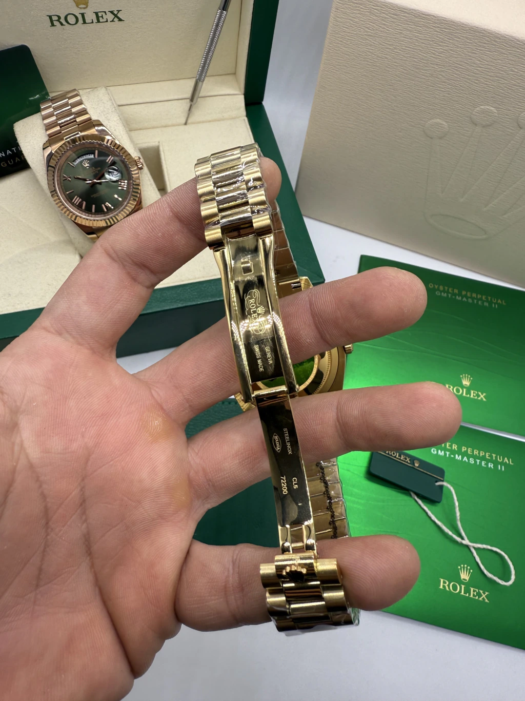 Day-Date President 40mm - AÇO DOURADO MOSTRADOR DOURADO - Imagem 4