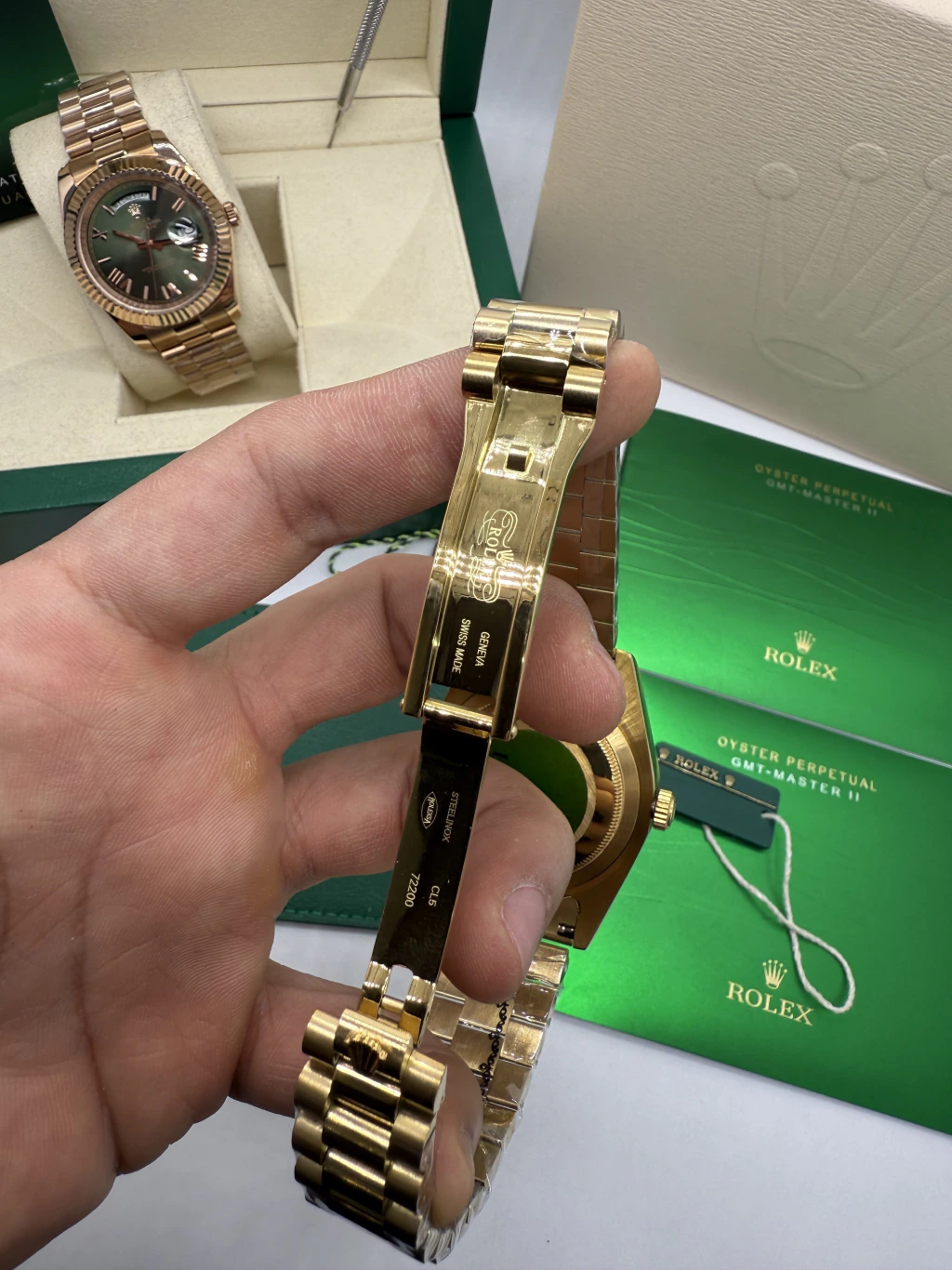 Day-Date President 40mm - AÇO DOURADO MOSTRADOR BRANCO - Imagem 4