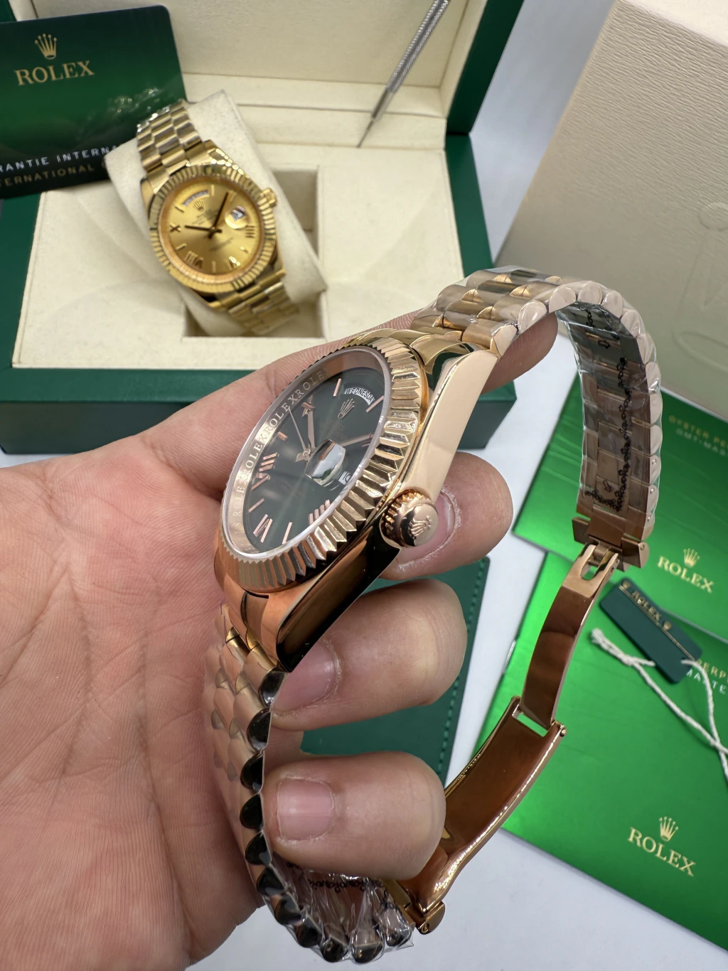 Day-Date President 40mm - AÇO ROSE MOSTRADOR VERDE - Imagem 2