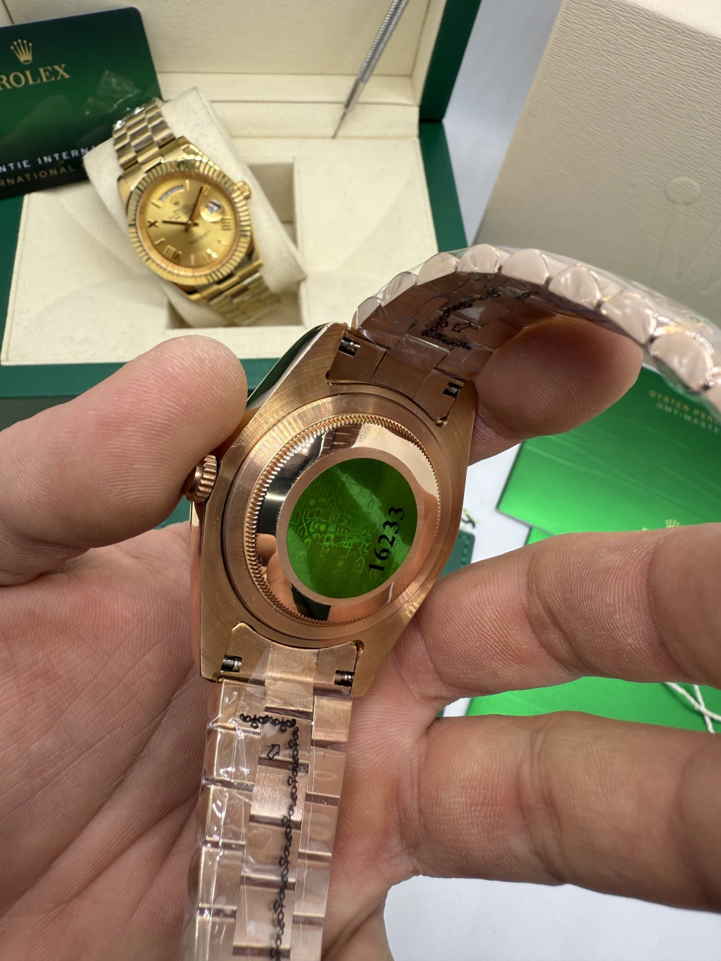 Day-Date President 40mm - AÇO ROSE MOSTRADOR VERDE - Imagem 3