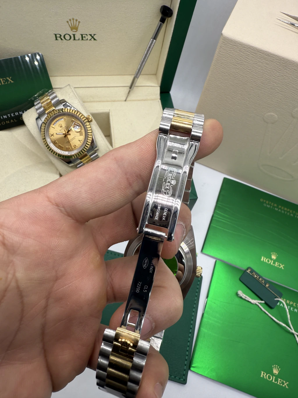 Day-Date President 40mm - AÇO COM DOURADO MOSTRADOR BRANCO - Imagem 4
