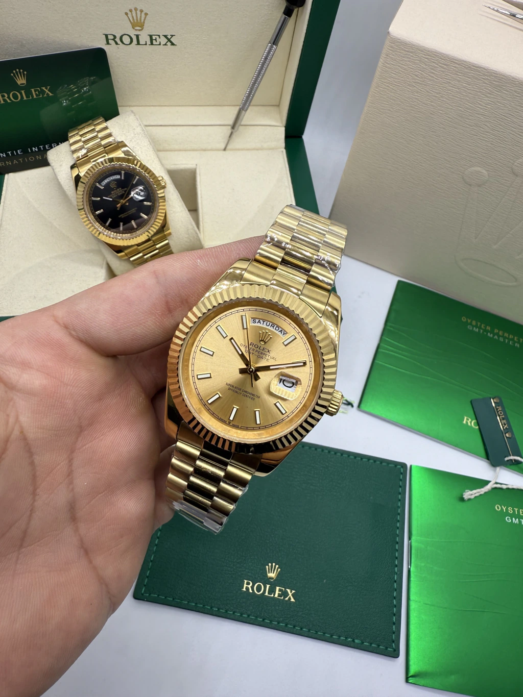 Day-Date President 40mm - AÇO DOURADO MOSTRADOR DOURADO