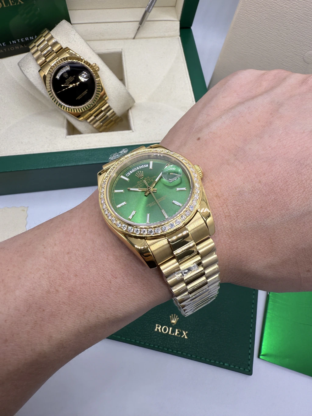 Day-Date President 40mm - AÇO DOURADO MOSTRADOR VERDE - Imagem 3