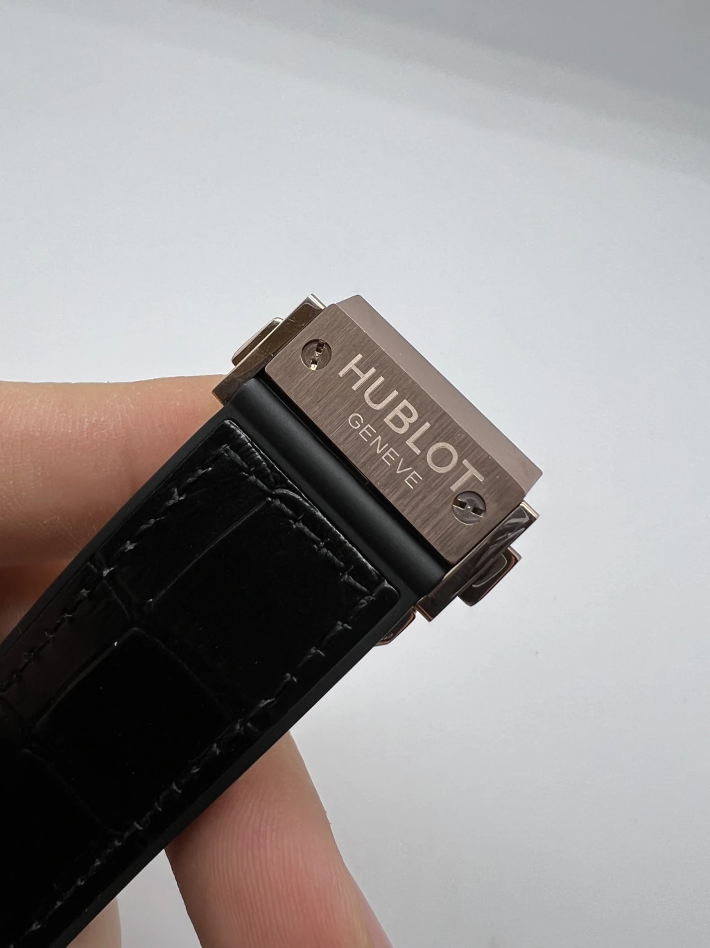 Hublot Classic Chrono 45mm - AÇO ROSE MOSTRADOR SKELETON PRETO - SILICONE E COURO - Imagem 4