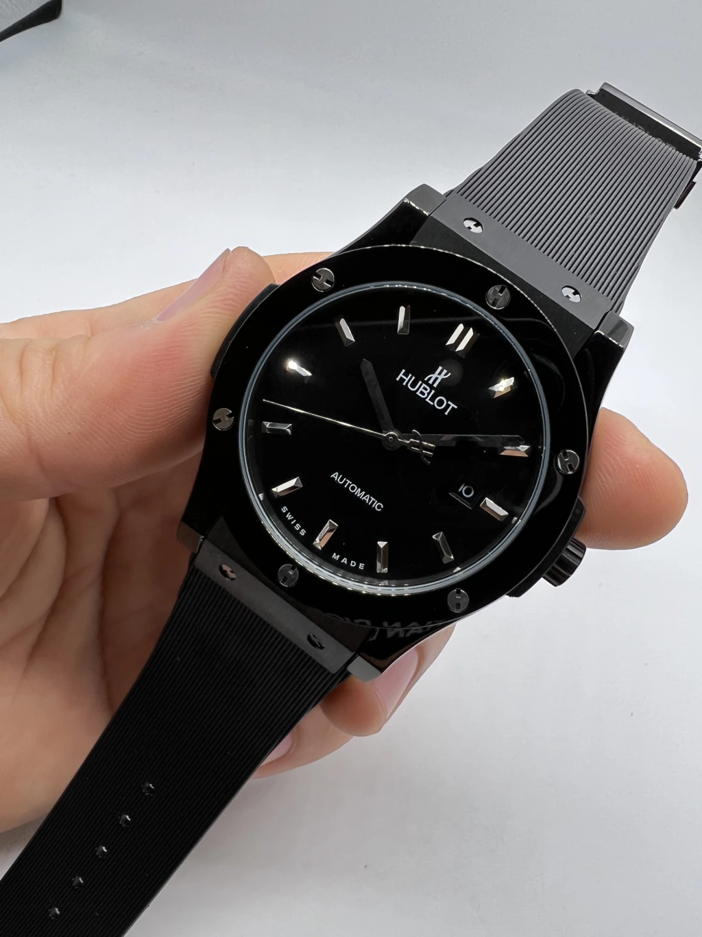 Hublot Classic Fusion 42mm - AÇO PRETO MOSTRADOR PRETO - SILICONE