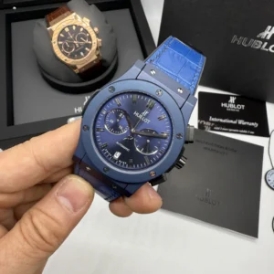 Hublot Classic Fusion 42mm - AÇO AZUL MOSTRADOR AZUL - SILICONE E COURO