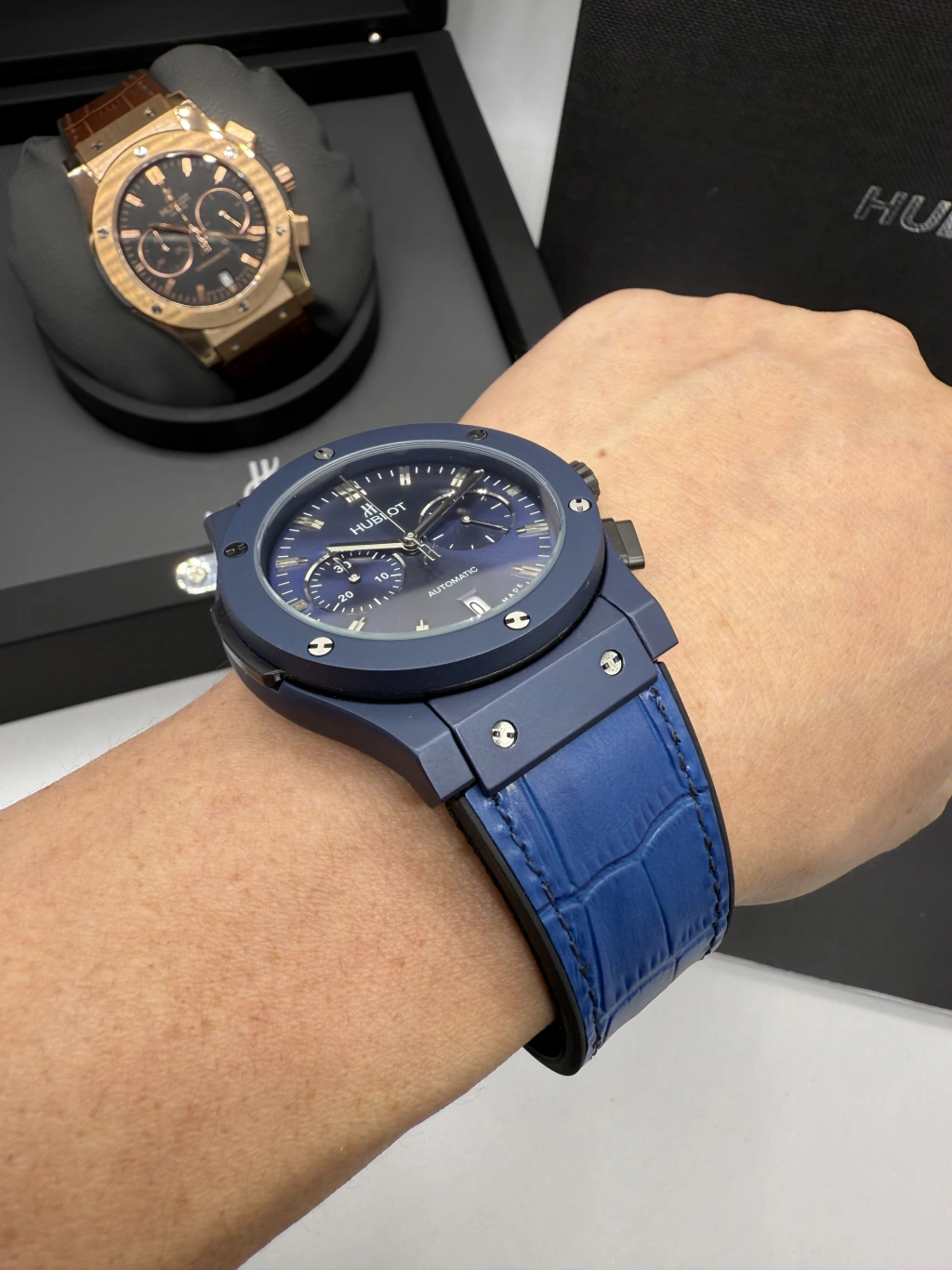 Hublot Classic Fusion 42mm - AÇO AZUL MOSTRADOR AZUL - SILICONE E COURO - Imagem 5