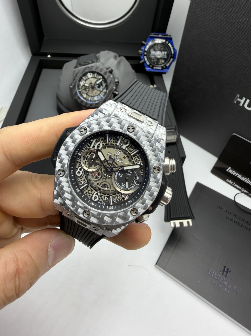 Hublot Big Bang 43mm - FIBRA DE CARBONO BRANCO MOSTRADOR SKELETON - SILICONE