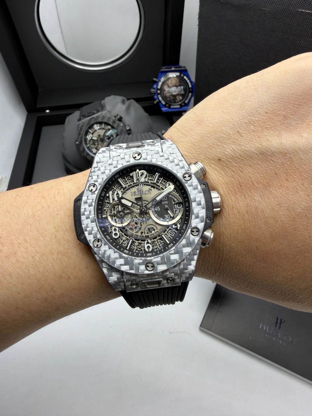 Hublot Big Bang 43mm - FIBRA DE CARBONO BRANCO MOSTRADOR SKELETON - SILICONE - Imagem 5