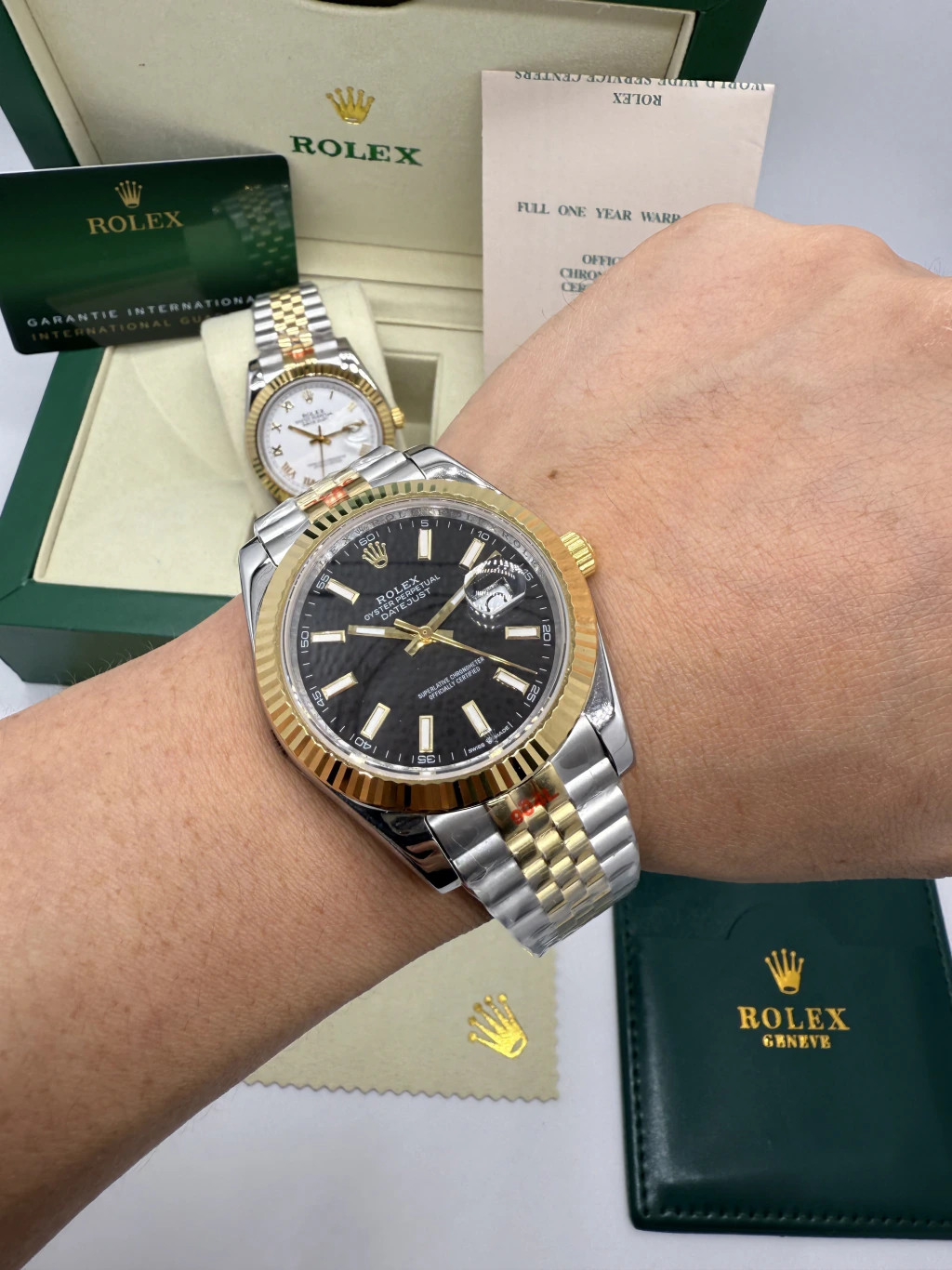 Datejust 40mm - AÇO COM DOURADO MOSTRADOR PRETO - Imagem 5