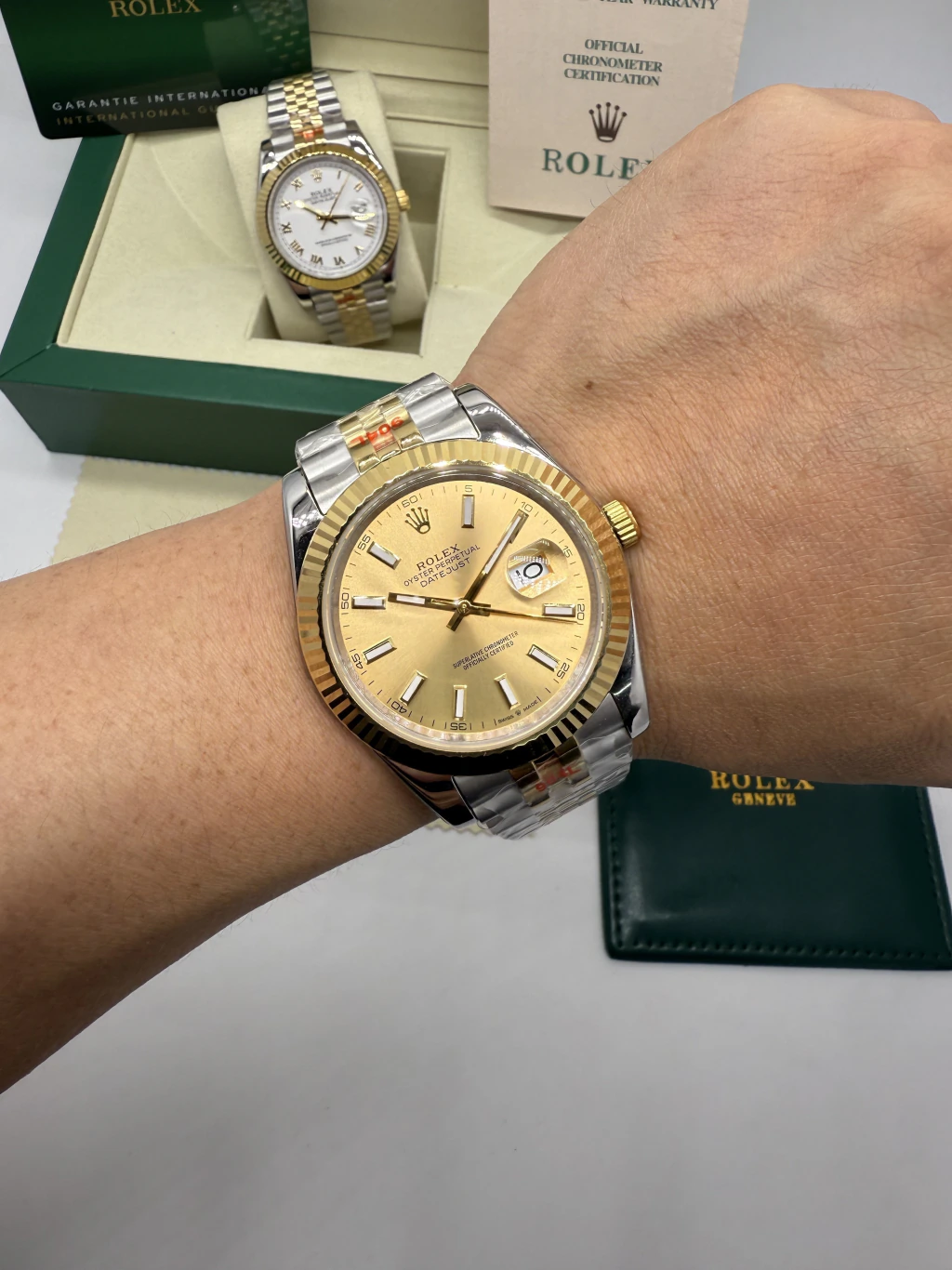 Datejust 40mm - AÇO COM DOURADO MOSTRADOR DOURADO - Imagem 5