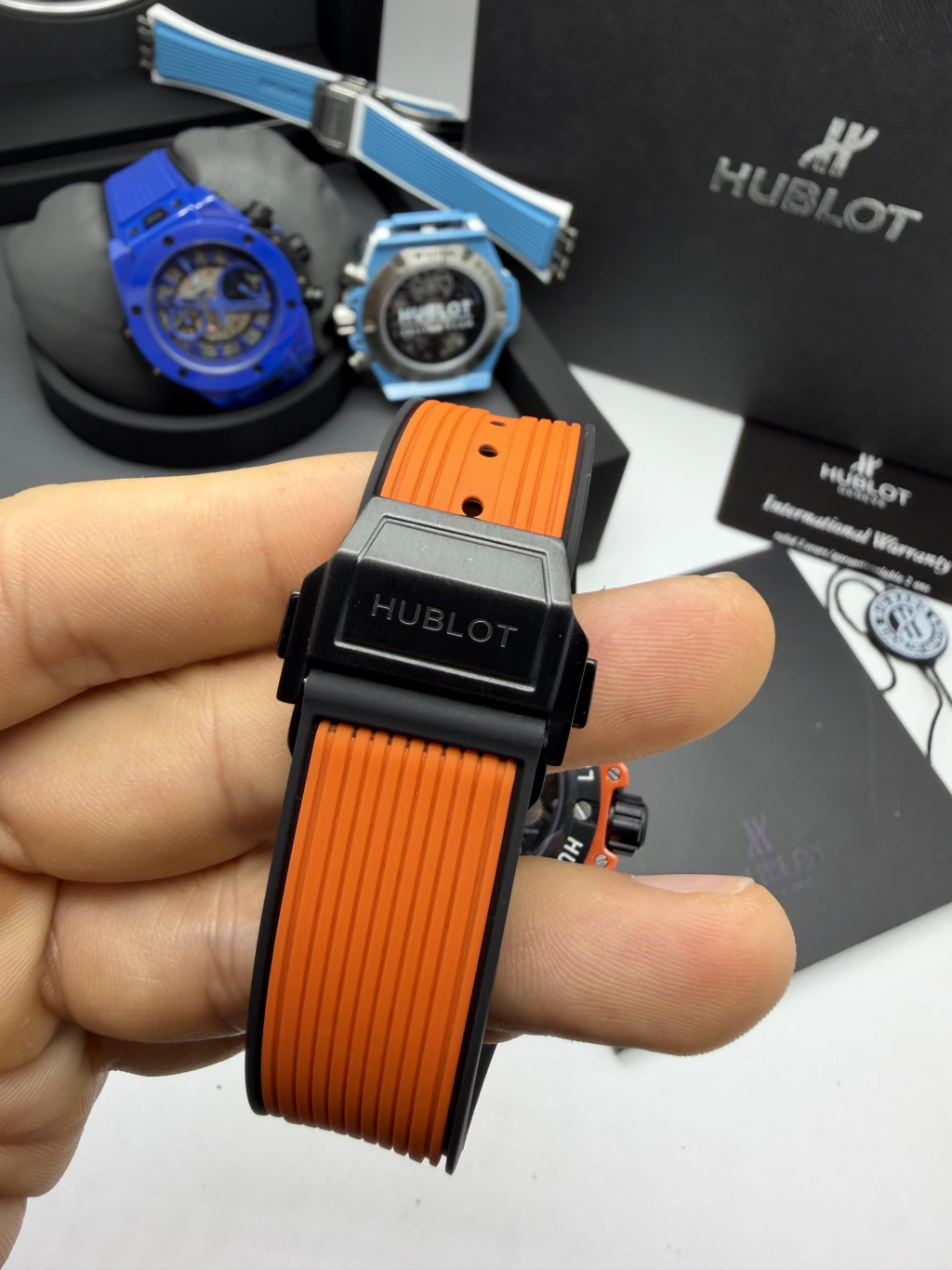 Hublot Big Bang Magic 44mm - AÇO LARANJA MOSTRADOR SKELETON - SILICONE - Imagem 3