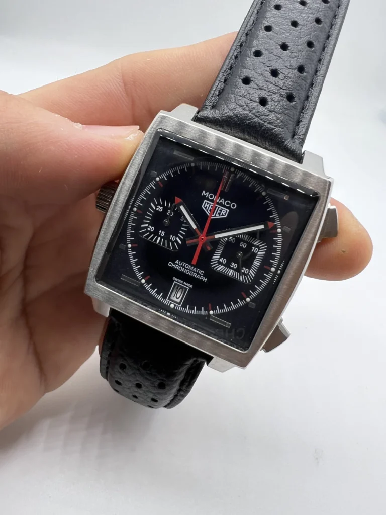 TAG Heuer Mônaco 40mm - AÇO MOSTRADOR PRETO - COURO