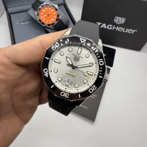 TAG Heuer Aquarecer 43mm - AÇO MOSTRADOR BRANCO - SILICONE