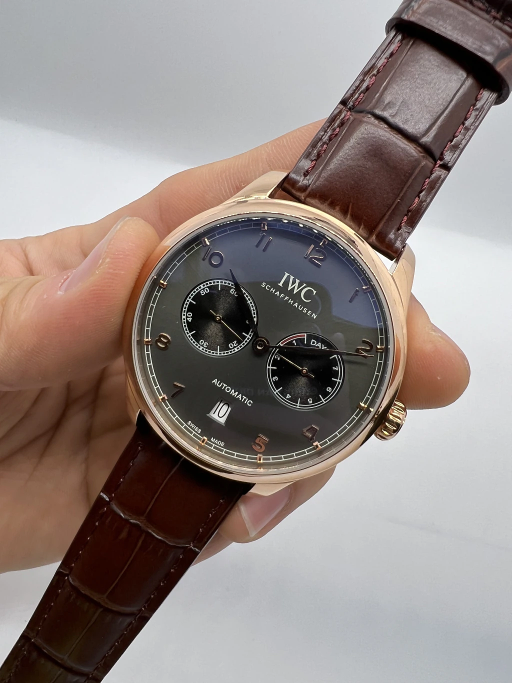 IWC Chronograph 43mm - AÇO MOSTRADOR PRETO - COURO