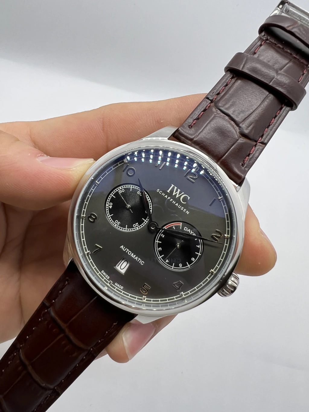 IWC Chronograph 43mm - AÇO MOSTRADOR PRETO - COURO