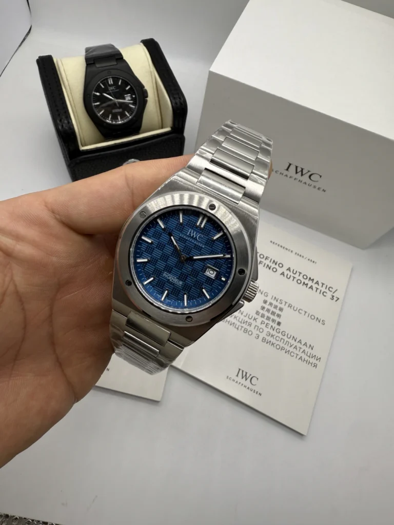 IWC Ingenieur 40mm - AÇO MOSTRADOR AZUL