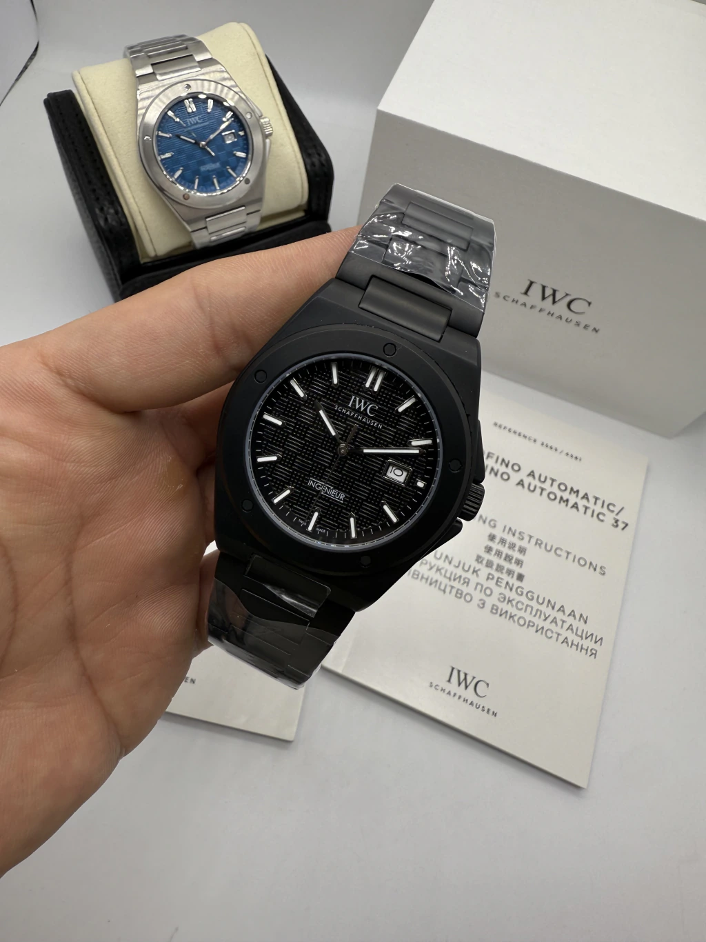 IWC Ingenieur 40mm - AÇO PRETO MOSTRADOR PRETO
