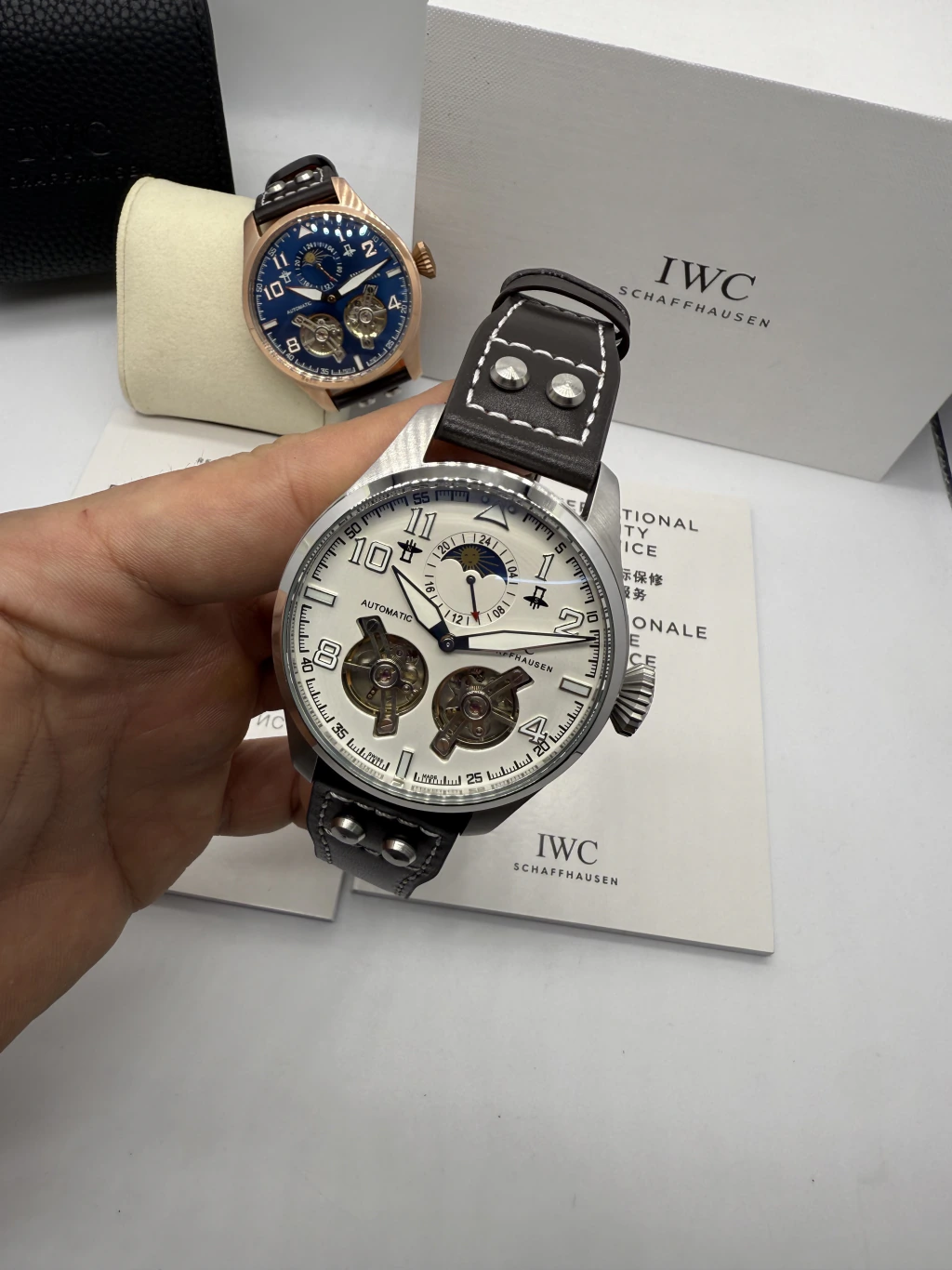 IWC Tourbillon 43mm - AÇO MOSTRADOR BRANCO - COURO