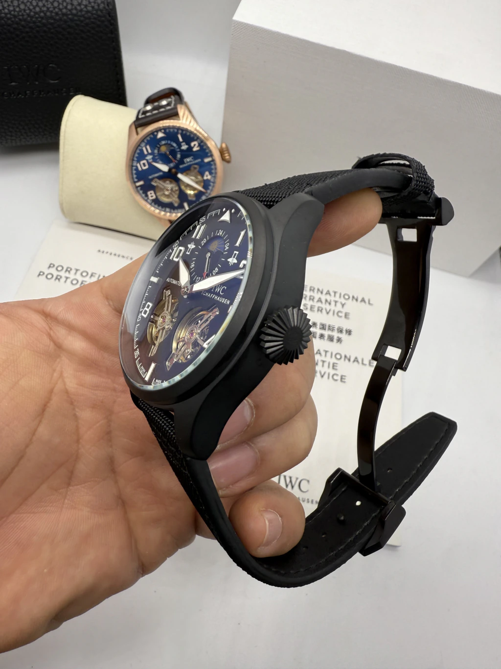 IWC Tourbillon 43mm - AÇO PRETO MOSTRADOR PRETO - COURO - Imagem 2