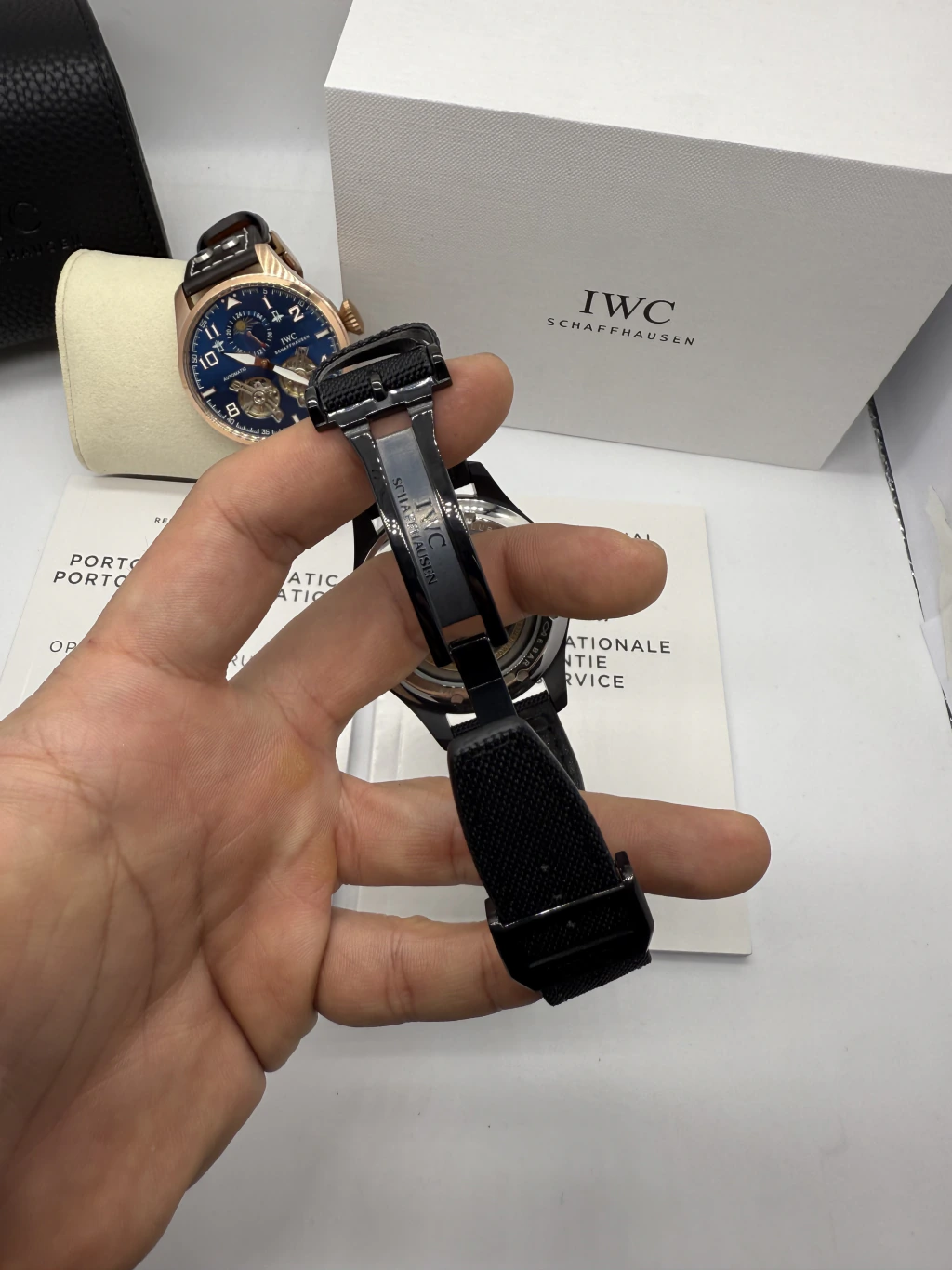 IWC Tourbillon 43mm - AÇO PRETO MOSTRADOR PRETO - COURO - Imagem 4
