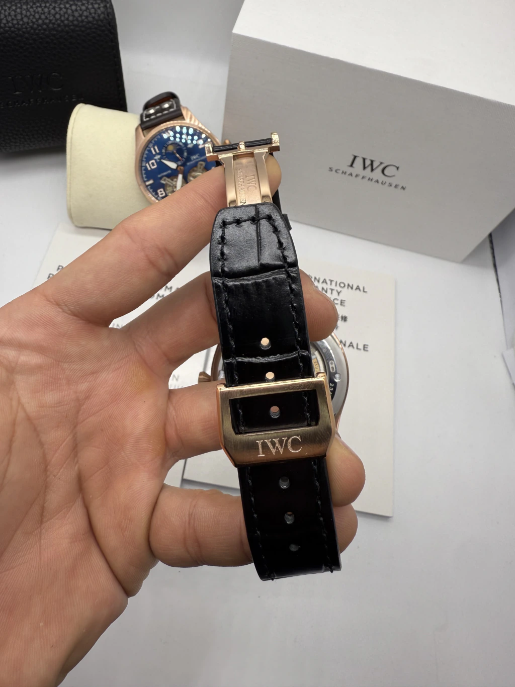 IWC Tourbillon 43mm - AÇO ROSE MOSTRADOR PRETO - COURO - Imagem 4