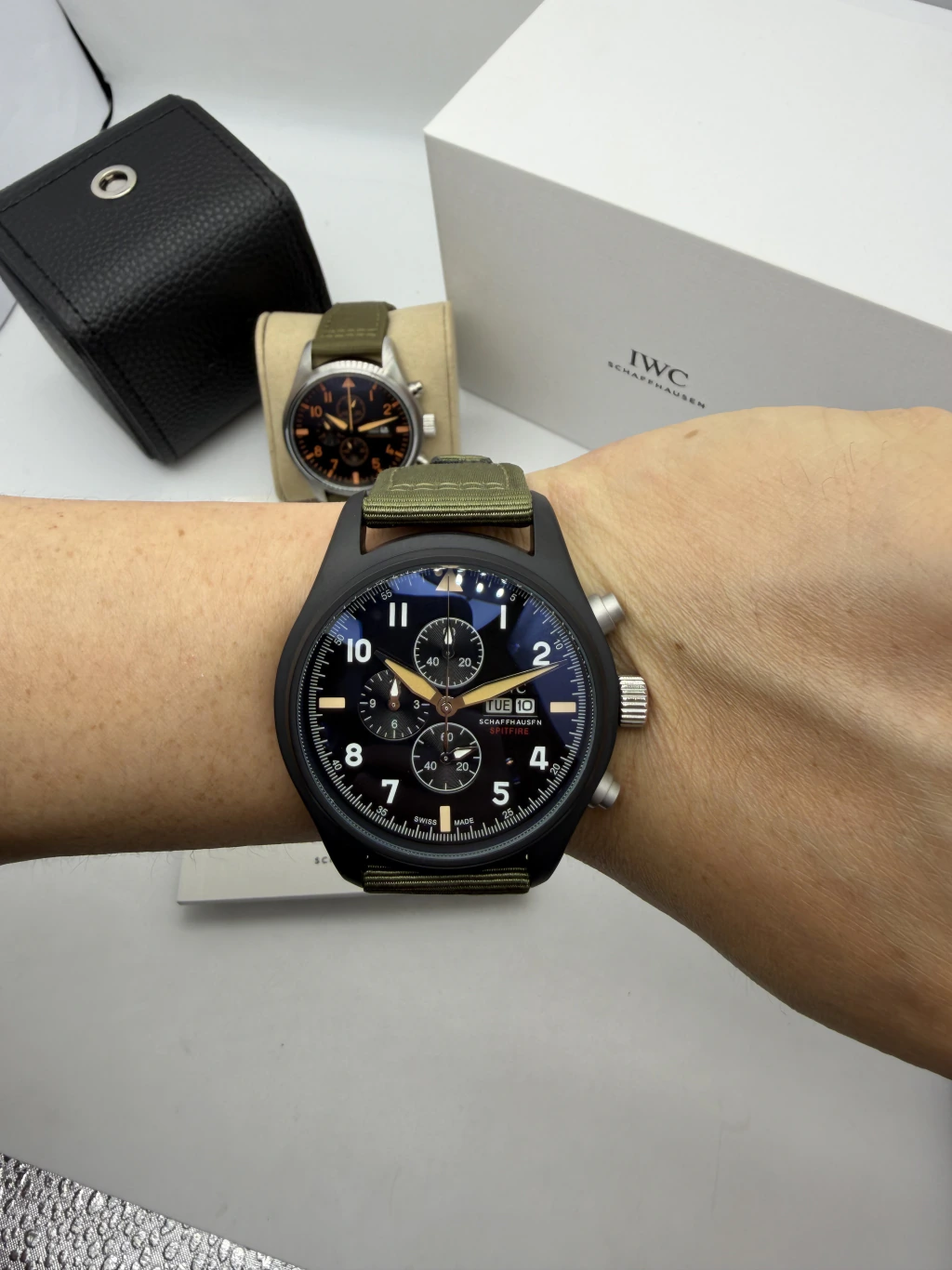 IWC Pilot Chronograph 42mm - AÇO MOSTRADOR PRETO - NYLON - Imagem 5