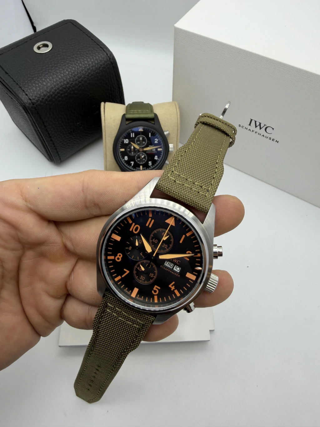 IWC Pilot Chronograph 42mm - AÇO MOSTRADOR PRETO - NYLON